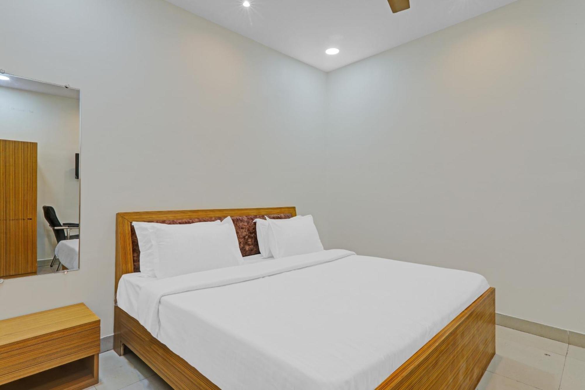 Collection O Hotel Marigold Kanpur Exterior photo